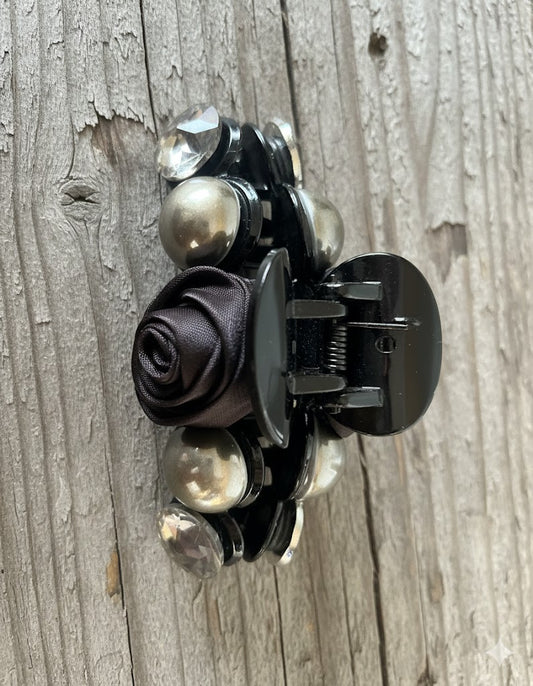 🌹 The Midnight Opulence Hair Clip